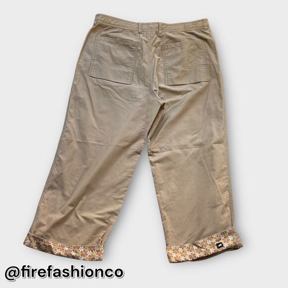 HORNY TOAD UTILITY PANTS TAN ZIP CROP SIZE 10 WOMEN’S CASUAL OUTDOOR TRAVEL - Picture 2 of 9